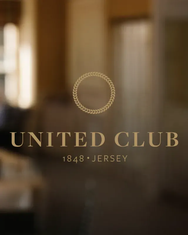 The United Club emblem